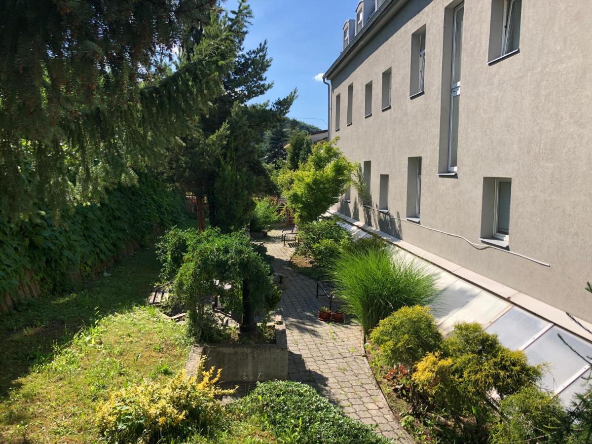 Hotel Adria Nova Dubnica Exterior photo